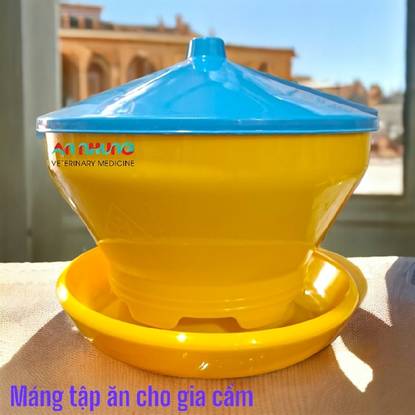Máng ăn xoay gà con -Máng lẩu - Cái