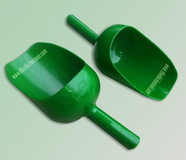 Xúc cám 1.5 kg - Cái