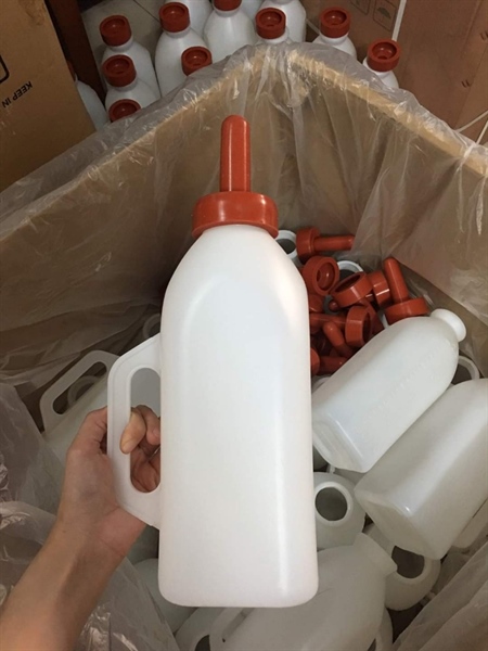 Bình bú cho Bê loại thường 2 Lít - Cái