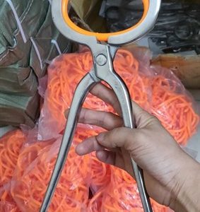 Kìm bấm mũi - Vòng Nhựa